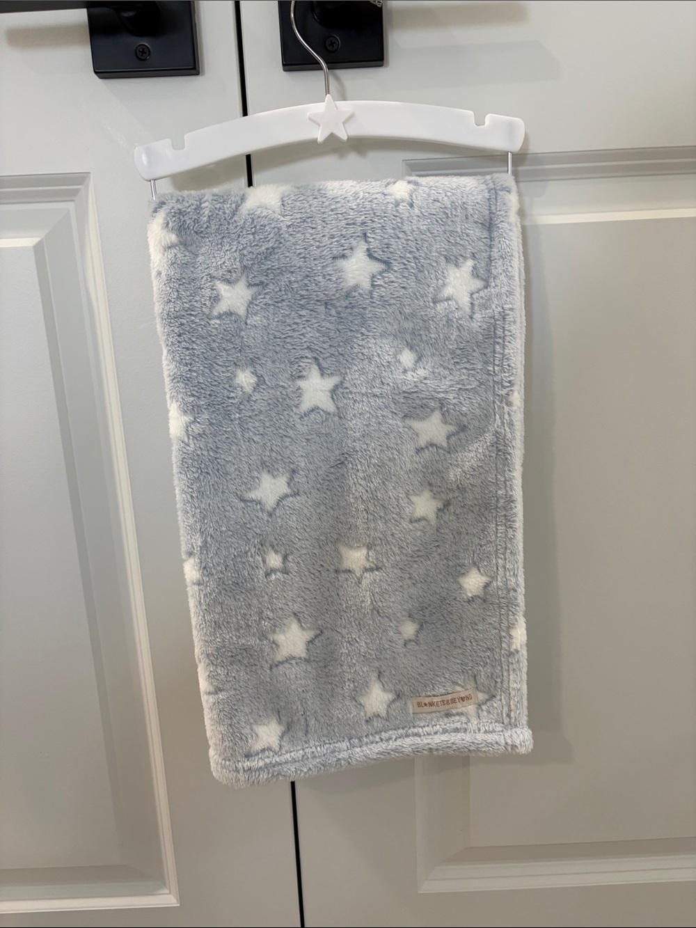 Plush Star Baby Blanket - Blue & White